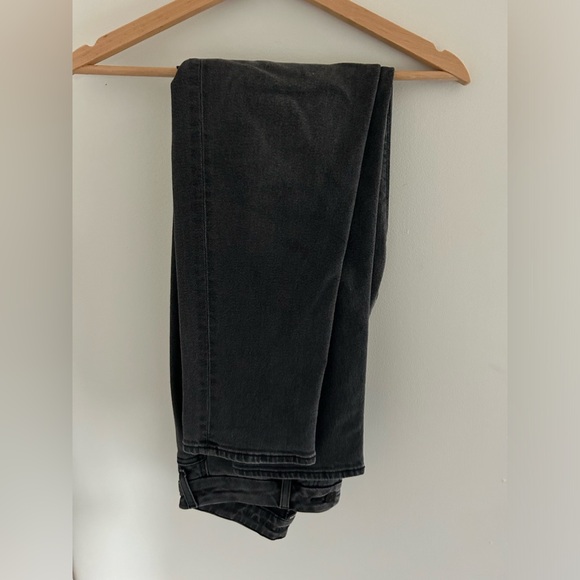 black american eagle high rise curvy mom jeans - Picture 2 of 2